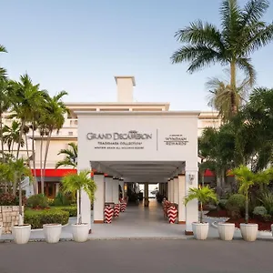 Курортный комплекс Grand Decameron Montego Beach, A Trademark, Бухта Монтего